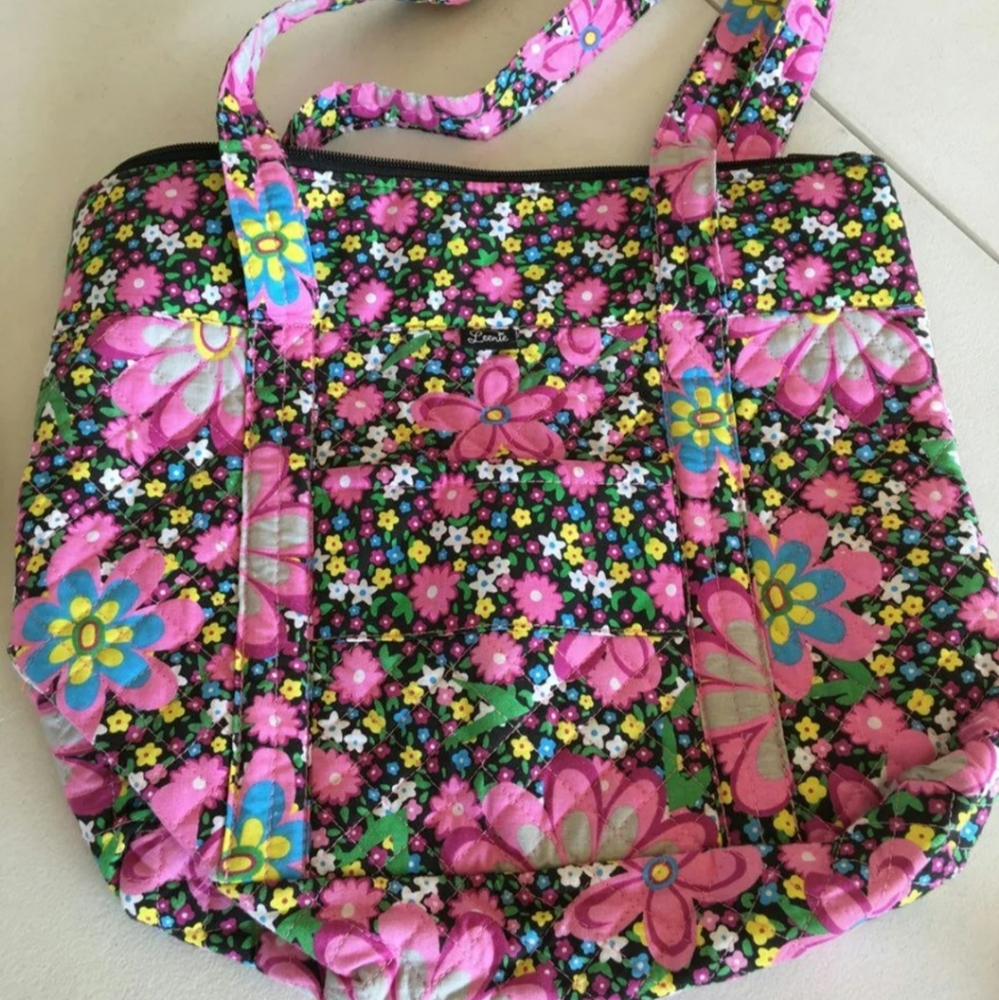 Hand Bag - Picture 3 of 3